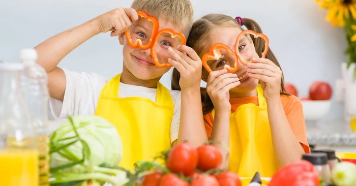 Nutrition healthy children kids child diet program refrigerator food vegetables eat messy good pediatric fruit clean encouraged choosing nutritionist school